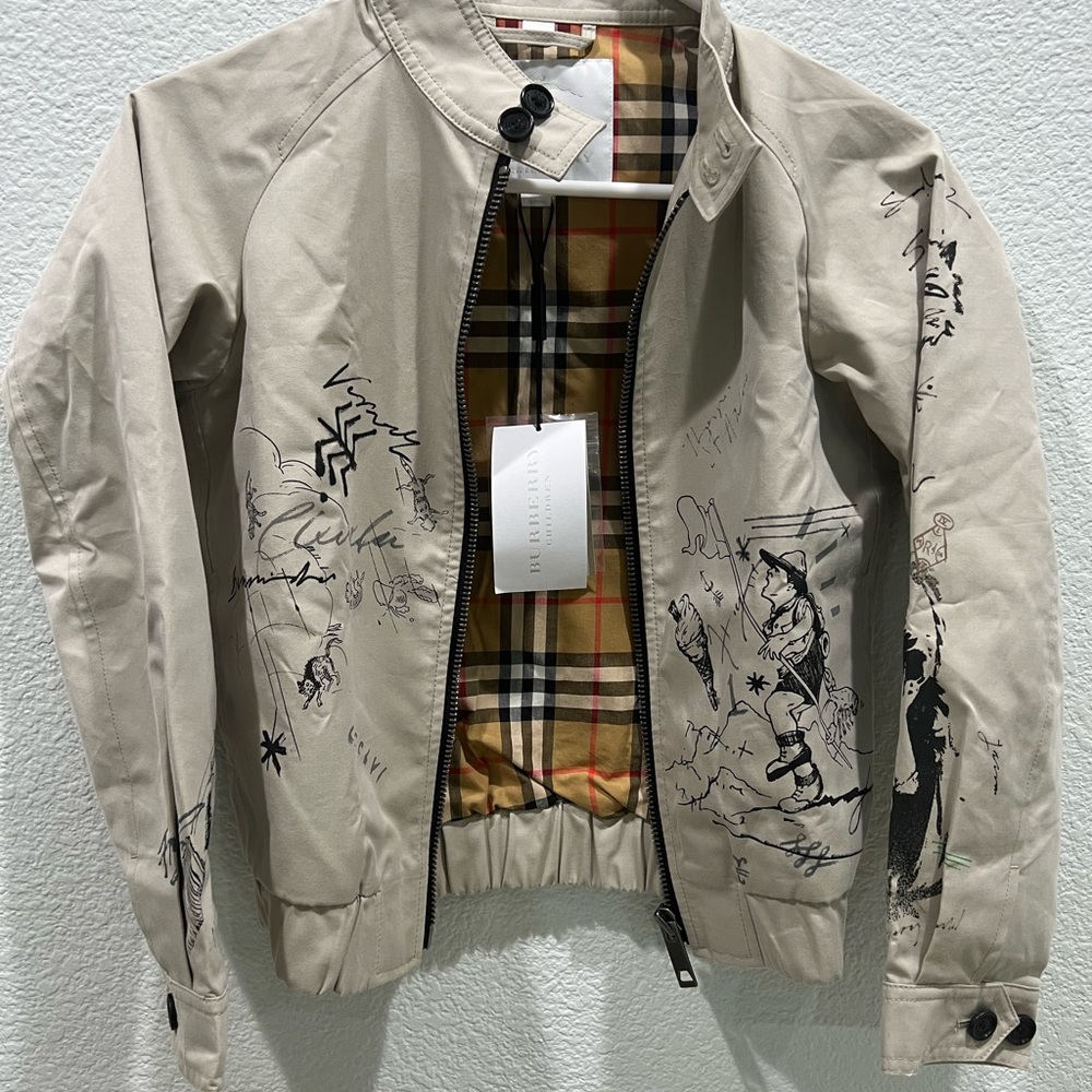 Authentic brand new with tags Burberry printed jacket.